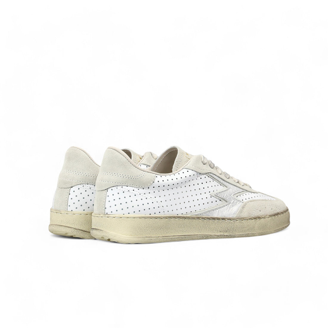 SNEAKER CLUB PERFORATED SILVER LOGO