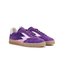 Viola Club sneaker with lavender logo