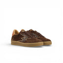 SNEAKER CLUB IN SUEDE CACAO E LOGO CON BORCHIE